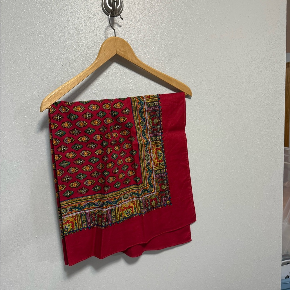 Valdrome Vintage Frame Scarf – Red Floral Design – 35” x 35” Authentic France